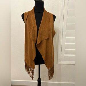 Women’s fringe vest